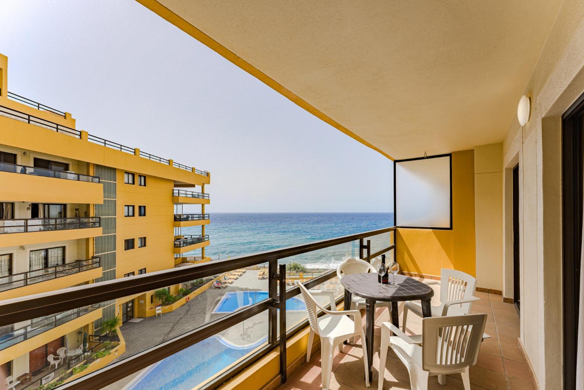 Edificio Agua Marina Panoramic View Apartments On First Line サンミゲル・デ・アボナ エクステリア 写真